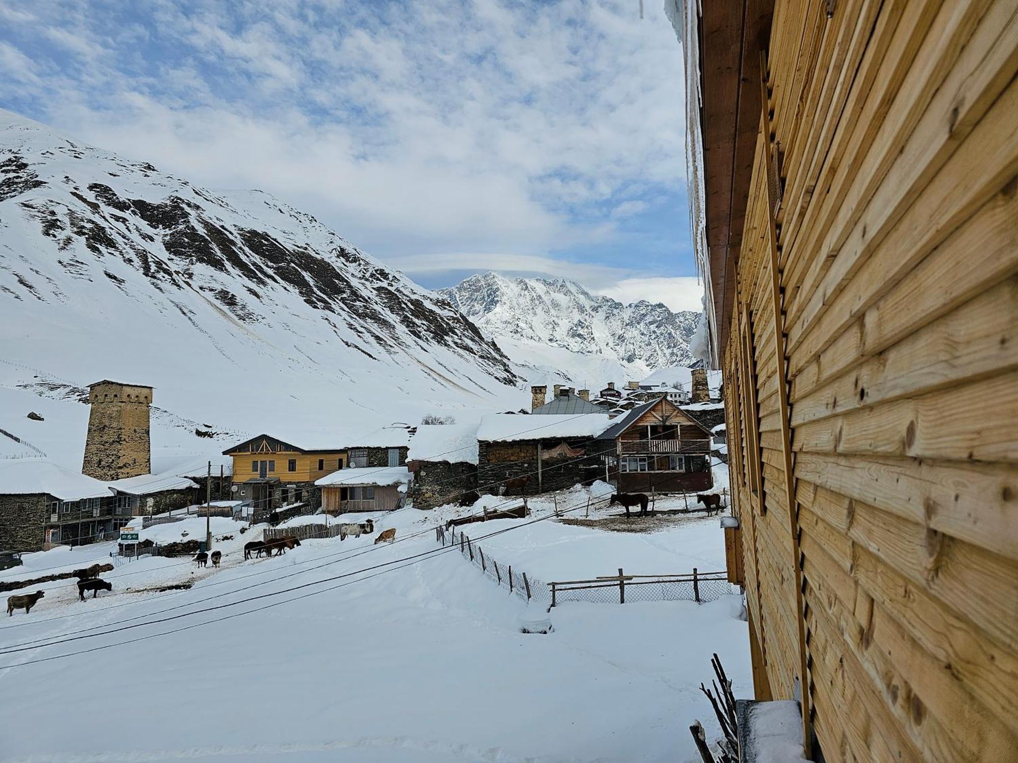 Guesthouse Ushguli Maspindzeli Buitenkant foto