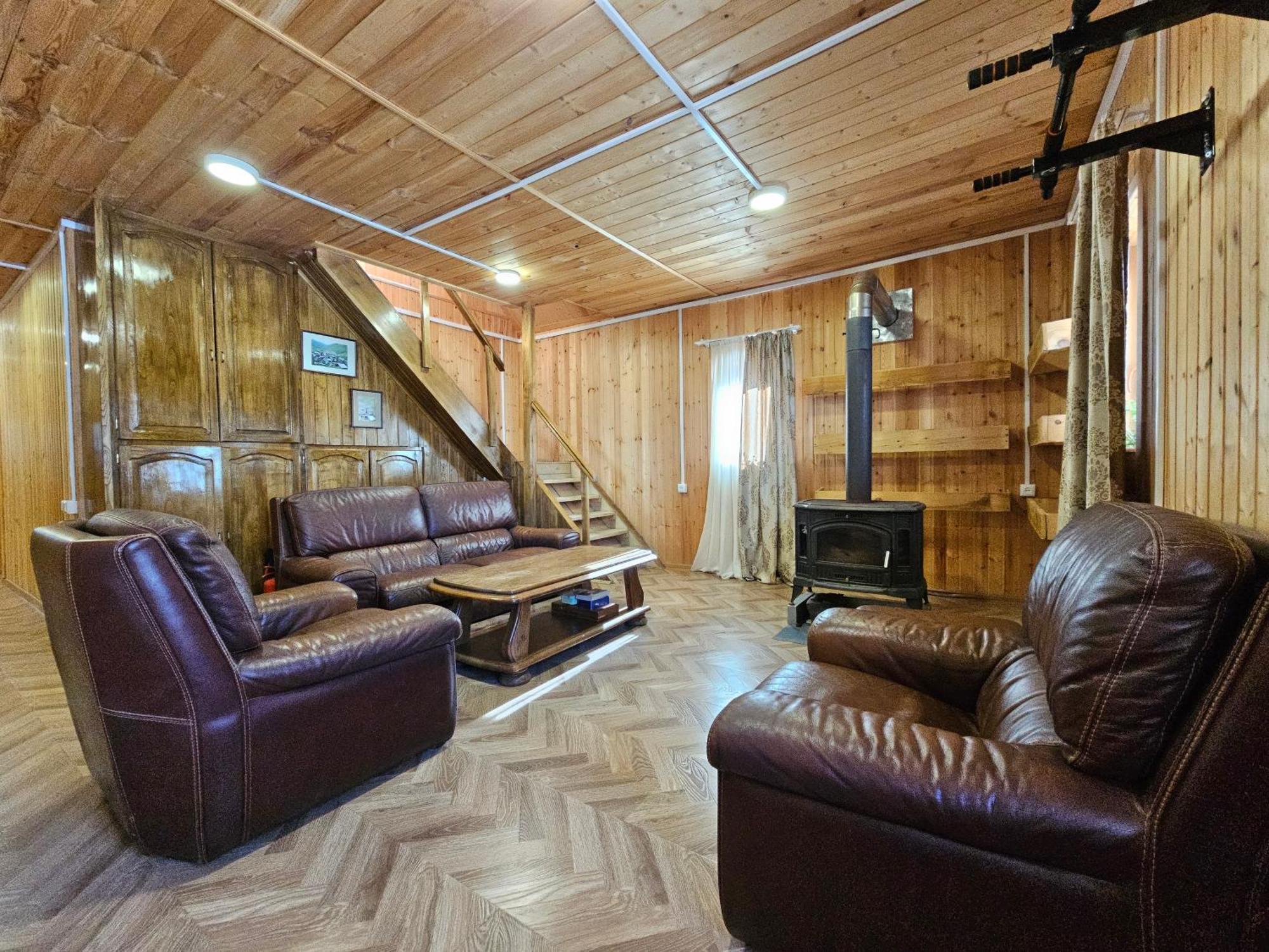 Guesthouse Ushguli Maspindzeli Buitenkant foto